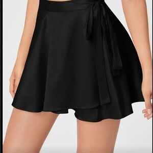 SHEIN Black Garment